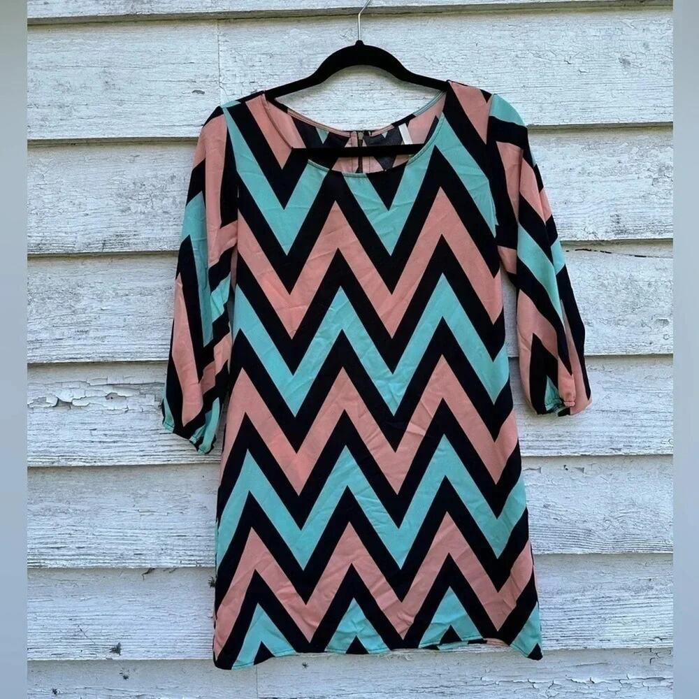 Sage Womens Dress Sheath chevron mint, peach and black